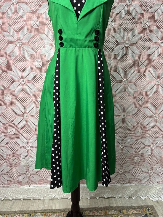 Green & Polka Dot Fit & Flare Dress Sz Sm - Picture 4 of 10